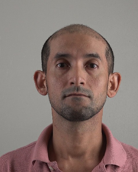 Mugshot of CRISTIAN PEREZPAREDES