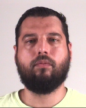 Mugshot of RUBEN HERNANDEZ