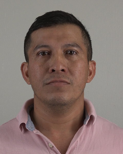 Mugshot of WILMER FERNANDEZFERNANDEZ