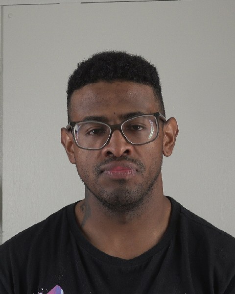 Mugshot of ELVIS BATALLANEGRETE