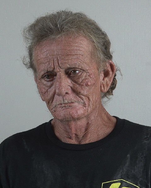 Mugshot of ESTEBAN QUINONES