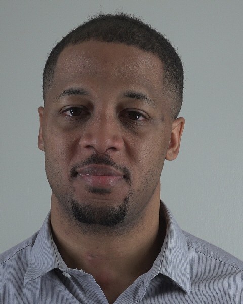 Mugshot of TREY BELL