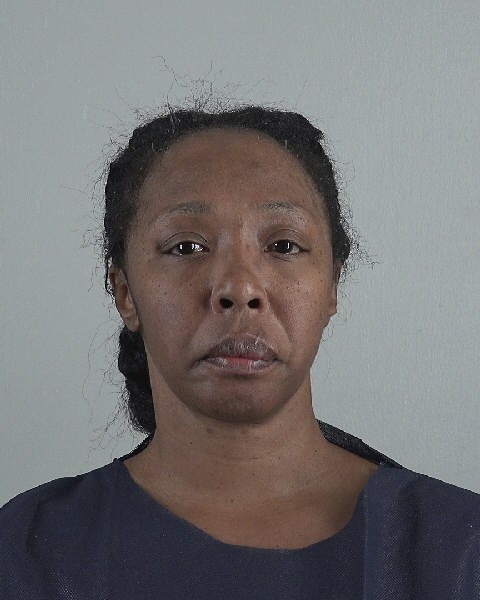 Mugshot of KERNECHA HUNTER