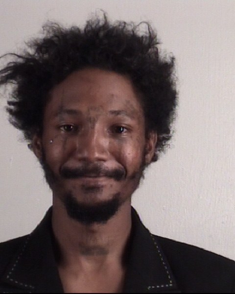 Mugshot of KEVION SANDERS