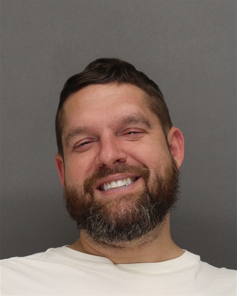 Mugshot of RYAN MICHAEL PERRAULT