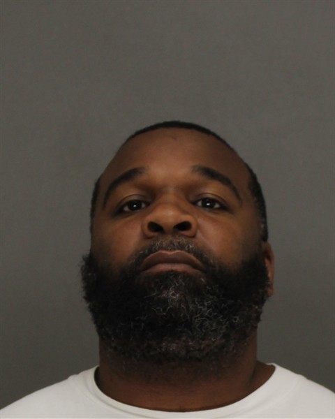 Mugshot of MCKINLEY DAMION ALEXANDER