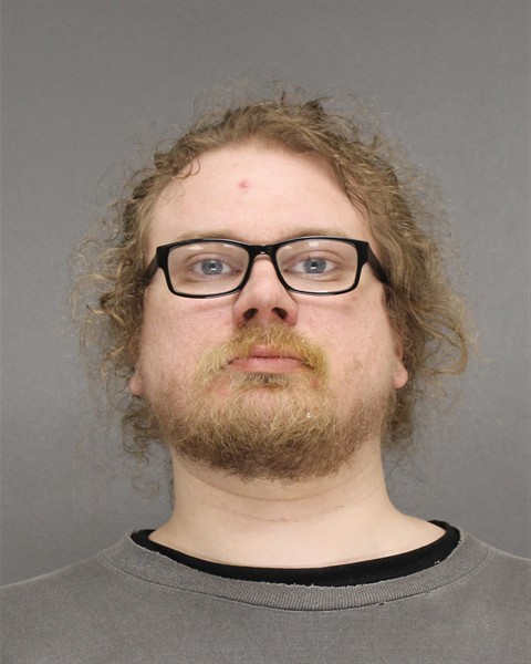 Mugshot of DYLAN LLOYD DOBRATZ