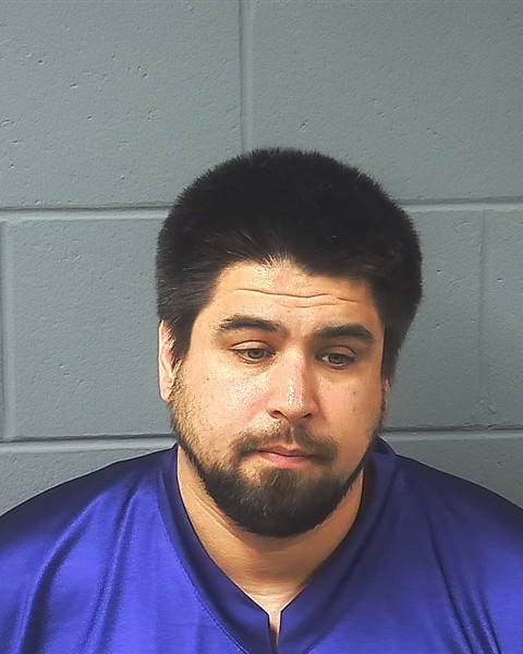 Mugshot of AARON G BENJAMIN