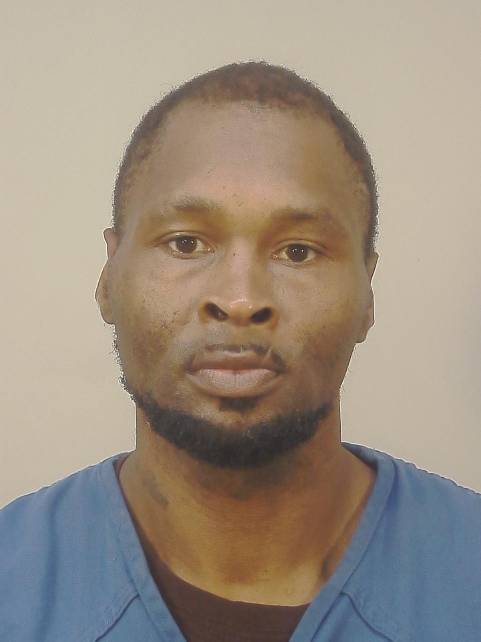Mugshot of JUNIOR LAMAR EDWARD WILLIAMS-HOLMES