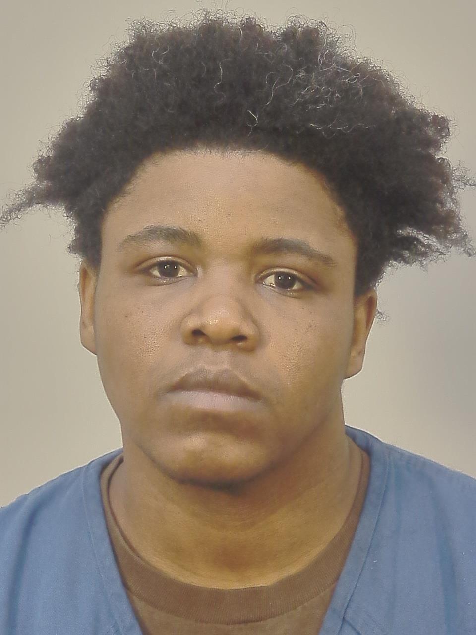 Mugshot of DIAMOND SIMONE WALLACE