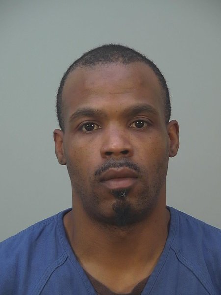 Mugshot of CHRISTERPHER MARTISE GRIFFIN