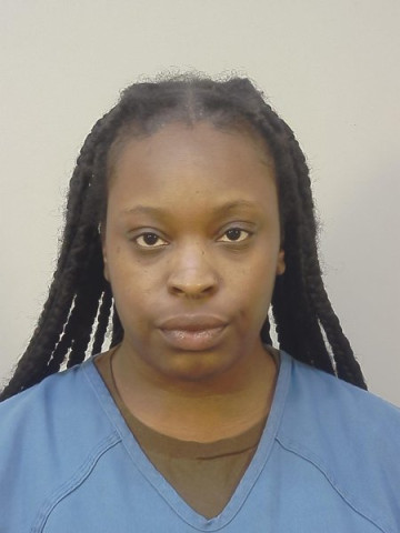 Mugshot of JASMONIQUE ROSHELLE HANGER
