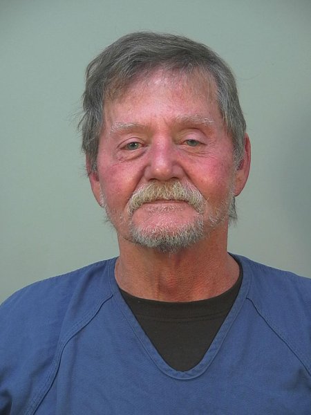 Mugshot of TOM LEE SCHWERSINSKE