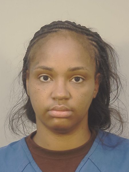 Mugshot of ARIYANA LYNEY WEAVER