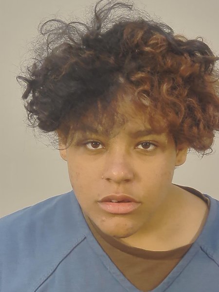 Mugshot of PAOLA SUSUANNA GUTIERREZ