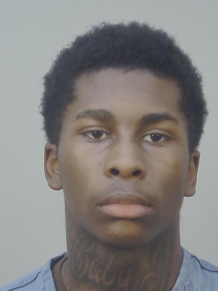 Mugshot of TERRYONE TERRANCE HOLLOWAY