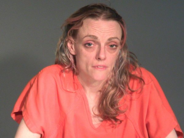 Mugshot of SHANNON MARIE LEE