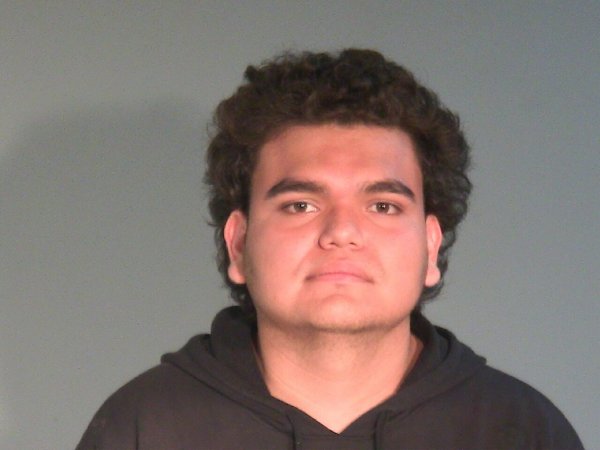 Mugshot of MILTON STUART VELASQUEZ SANCHEZ