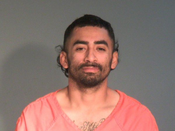 Mugshot of VICTOR JAVIER MUNOZ