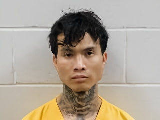 Mugshot of Eh Moo